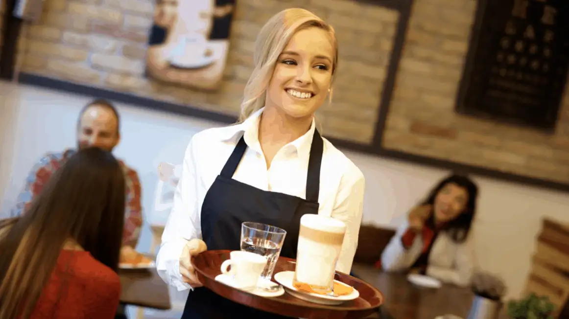Cinco buenas prácticas de atención al cliente en cafeterías